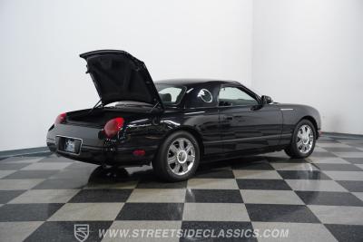 2005 Ford Thunderbird