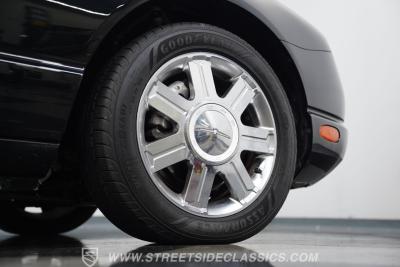 2005 Ford Thunderbird