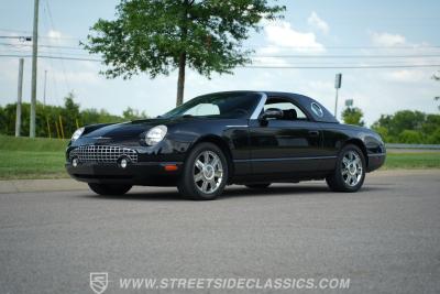 2005 Ford Thunderbird