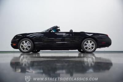 2005 Ford Thunderbird