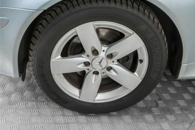2004 Mercedes - Benz SLK