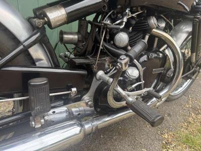1951 VINCENT SERIES C BLACK SHADOW