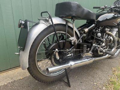 1951 VINCENT SERIES C BLACK SHADOW