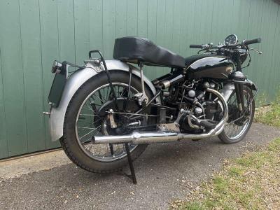 1951 VINCENT SERIES C BLACK SHADOW