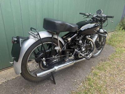1951 VINCENT SERIES C BLACK SHADOW