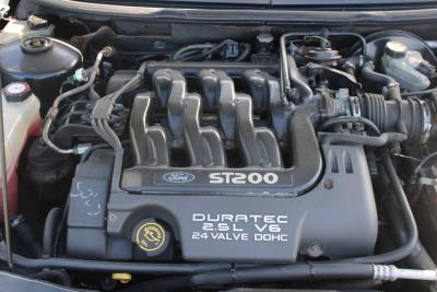 2000 Ford MONDEO ST200