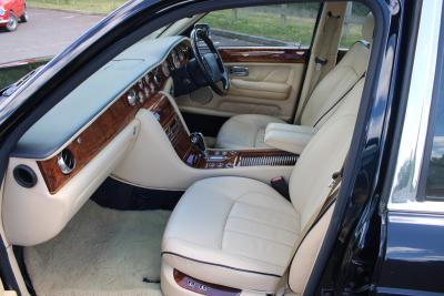 2004 Bentley ARNAGE R AUTO