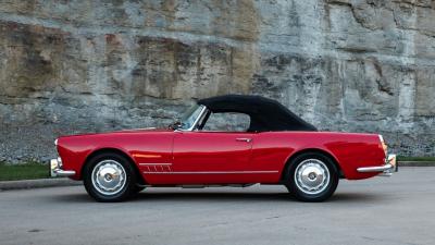 1960 Alfa Romeo 2000 Spider