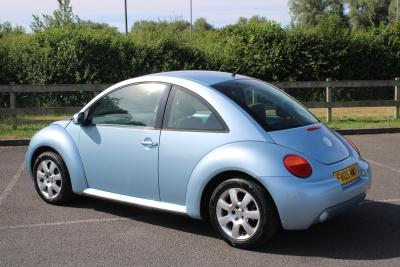 2005 Volkswagen Beetle