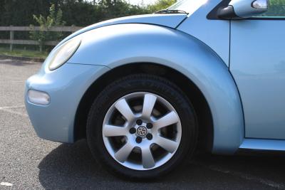 2005 Volkswagen Beetle