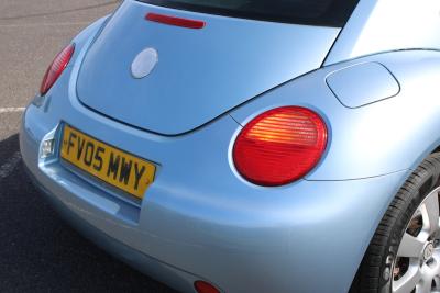 2005 Volkswagen Beetle