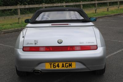 1999 Alfa Romeo SPIDER T-SPARK 16V