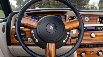 2010 Rolls - Royce Phantom Drophead Coupé