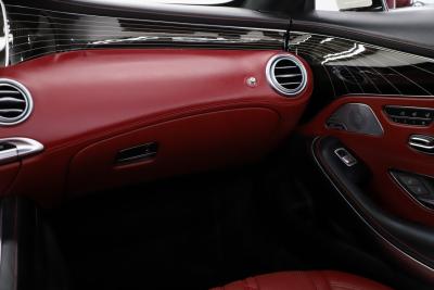 2017 Mercedes - Benz S550