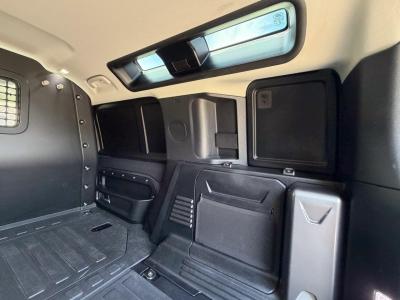 2023 Land Rover 3.0 D250 MHEV SE Hard Top SUV Auto 4WD MWB Euro 6 (s/s) 5dr