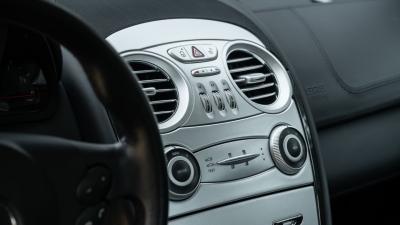 2006 Mercedes - Benz SLR McLaren Coupe