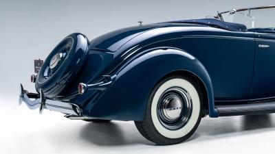 1936 Ford V8 De Luxe Roadster
