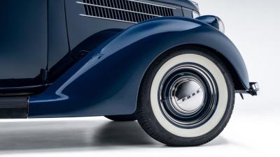 1936 Ford V8 De Luxe Roadster