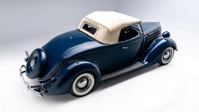 1936 Ford V8 De Luxe Roadster
