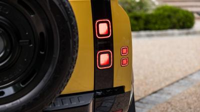2026 Land Rover Defender 110 Trophy Edition "Artemis K2"