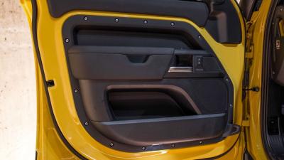 2026 Land Rover Defender 110 Trophy Edition "Artemis K2"