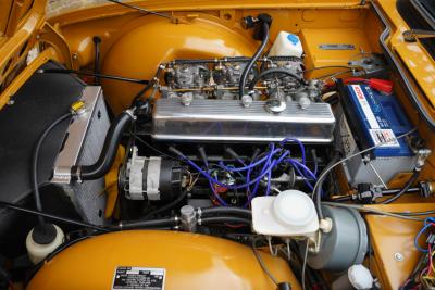 1971 Triumph TR6 Overdrive &ldquo;Saffron Yellow&rdquo; Triple Weber version
