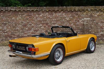 1971 Triumph TR6 Overdrive &ldquo;Saffron Yellow&rdquo; Triple Weber version
