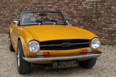 1971 Triumph TR6 Overdrive &ldquo;Saffron Yellow&rdquo; Triple Weber version