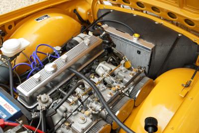 1971 Triumph TR6 Overdrive &ldquo;Saffron Yellow&rdquo; Triple Weber version