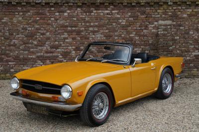 1971 Triumph TR6 Overdrive &ldquo;Saffron Yellow&rdquo; Triple Weber version