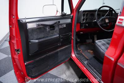 1987 GMC C10 Patina Restomod
