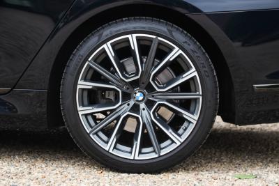 2019 BMW 745e High Executive &ldquo;Luxury must arouse emotions&rdquo;