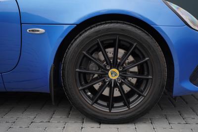 2019 Lotus Elise
