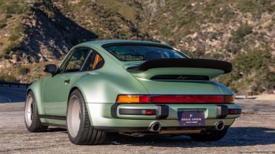 1990 Porsche 911 Reimagined by Singer - Classic Turbo Services "Aurum Verde Commission"