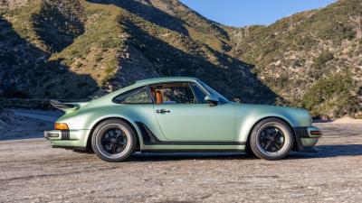 1990 Porsche 911 Reimagined by Singer - Classic Turbo Services "Aurum Verde Commission"