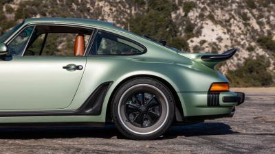 1990 Porsche 911 Reimagined by Singer - Classic Turbo Services "Aurum Verde Commission"
