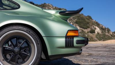 1990 Porsche 911 Reimagined by Singer - Classic Turbo Services "Aurum Verde Commission"