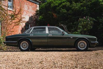 1987 Daimler XJ40