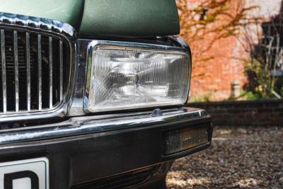 1987 Daimler XJ40