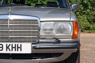 1986 Mercedes - Benz 280TE