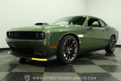 2023 Dodge Challenger R/T Shaker Edition