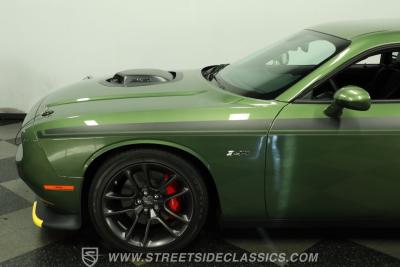 2023 Dodge Challenger R/T Shaker Edition