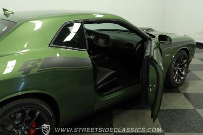 2023 Dodge Challenger R/T Shaker Edition