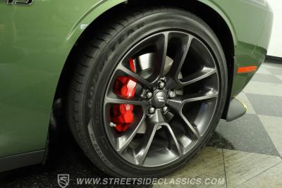 2023 Dodge Challenger R/T Shaker Edition