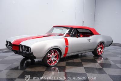 1968 Oldsmobile Cutlass Convertible LS3 Restomod