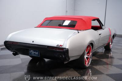 1968 Oldsmobile Cutlass Convertible LS3 Restomod