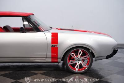 1968 Oldsmobile Cutlass Convertible LS3 Restomod