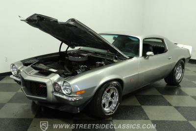 1972 Chevrolet Camaro RS Z28 Tribute