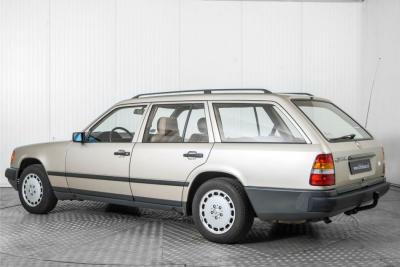 1987 Mercedes - Benz 230TE Combi