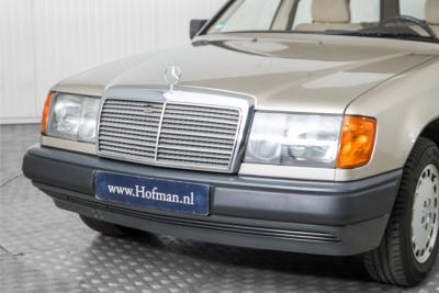 1987 Mercedes - Benz 230TE Combi